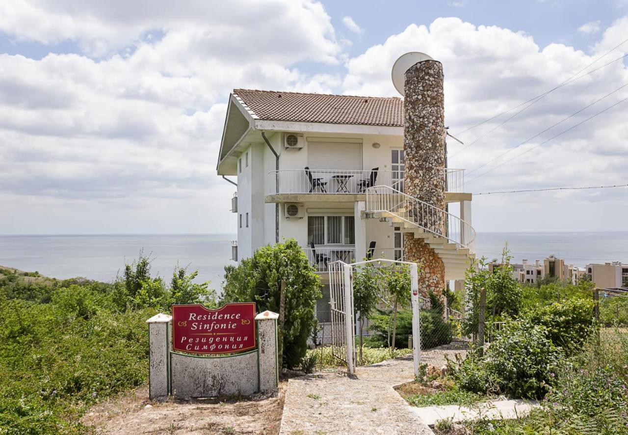 Apartamento Two Identical Designer 2Bd Flats With Sea View In Balchik By Flat Mаnager Exterior foto