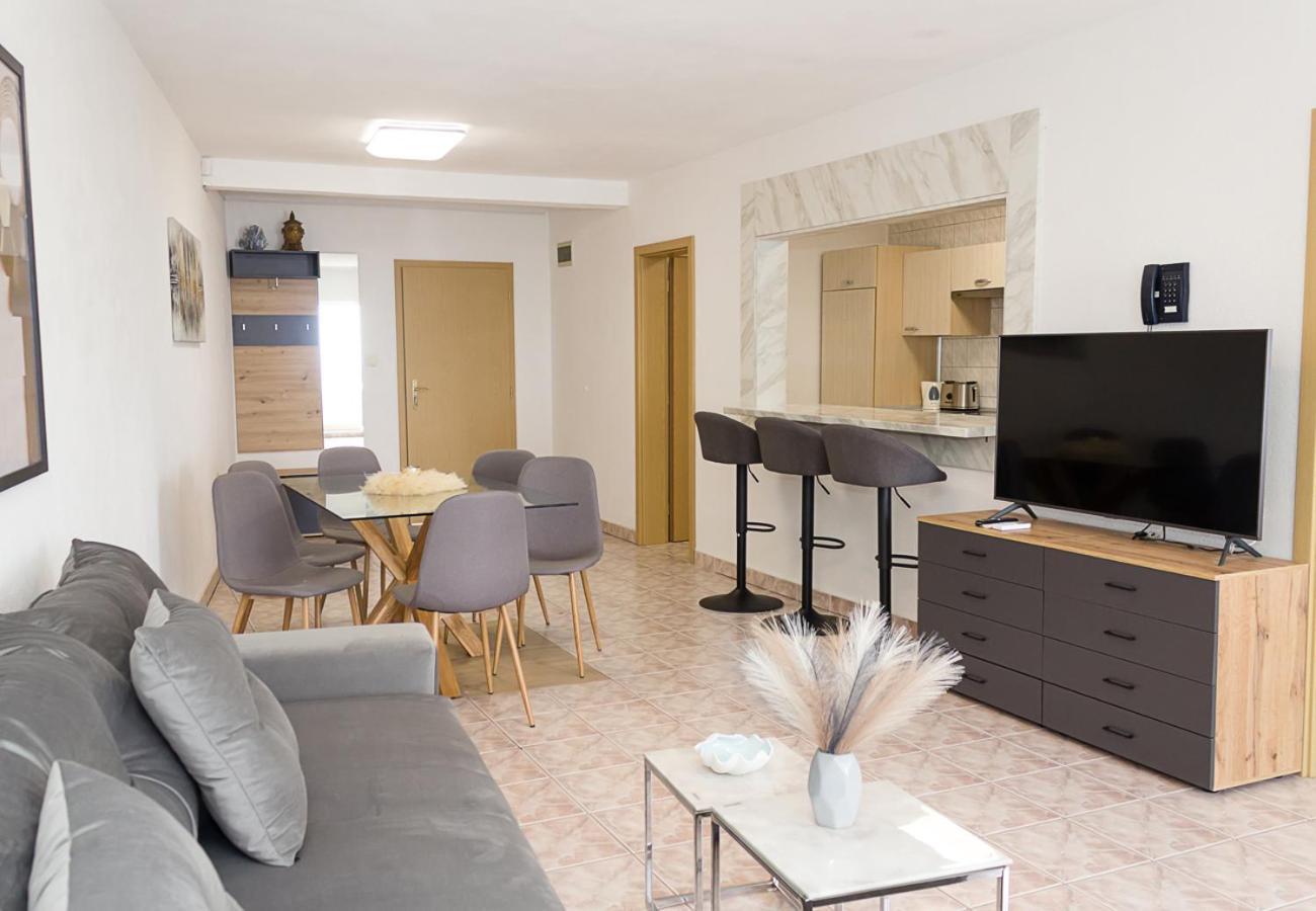 Apartamento Two Identical Designer 2Bd Flats With Sea View In Balchik By Flat Mаnager Exterior foto